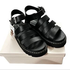 NWT women’s SINCERLY JULES black chunky platform black darling sandals size 7.5